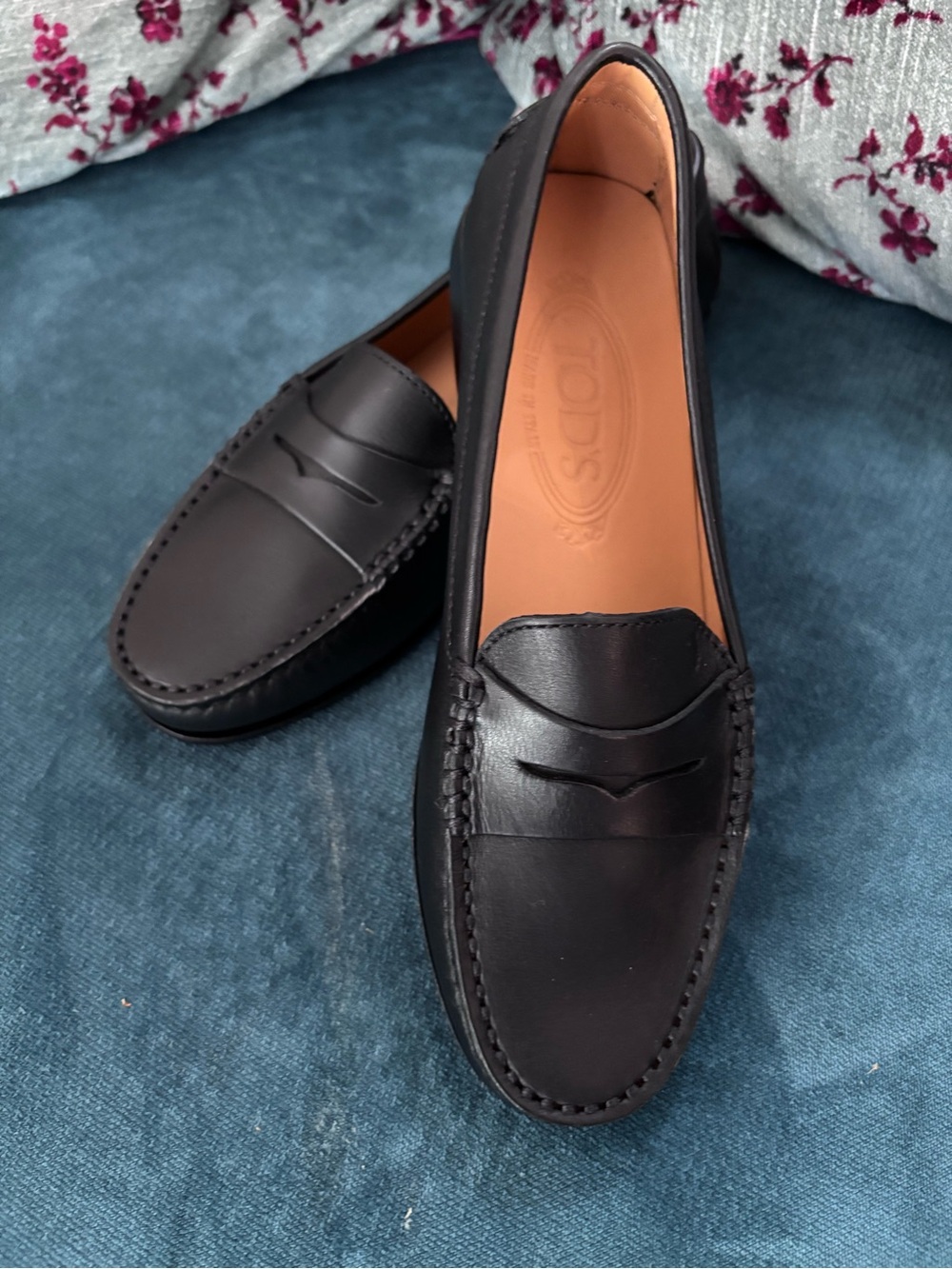Tod's Black Leather Penny Loafers with Tan Insole Trim NWOT